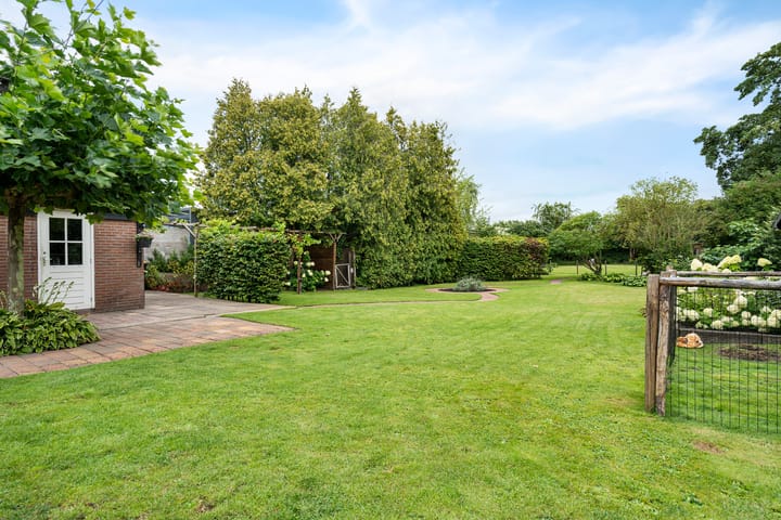 Foto 34 van Hoofdweg 60