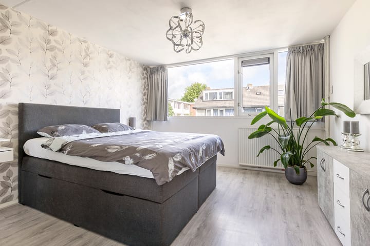 Foto 23 van Edelsteenlaan 13