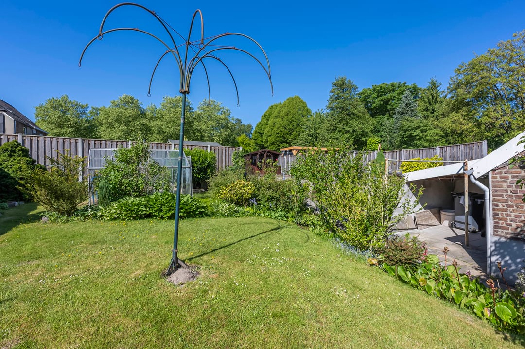 Foto 22 van Meuserstraat 107