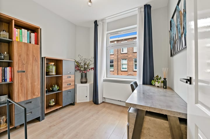 Foto 11 van Hendrik Zwaardecroonstraat 62