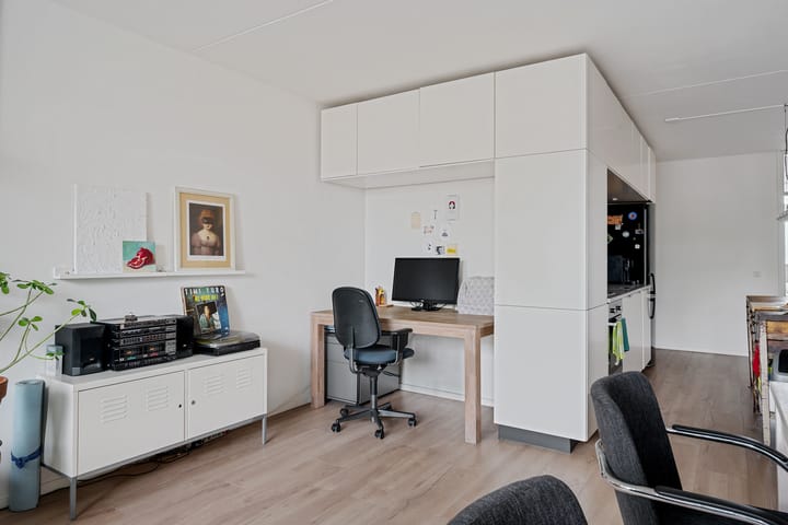 Photo 6 of Zuidvliet 328