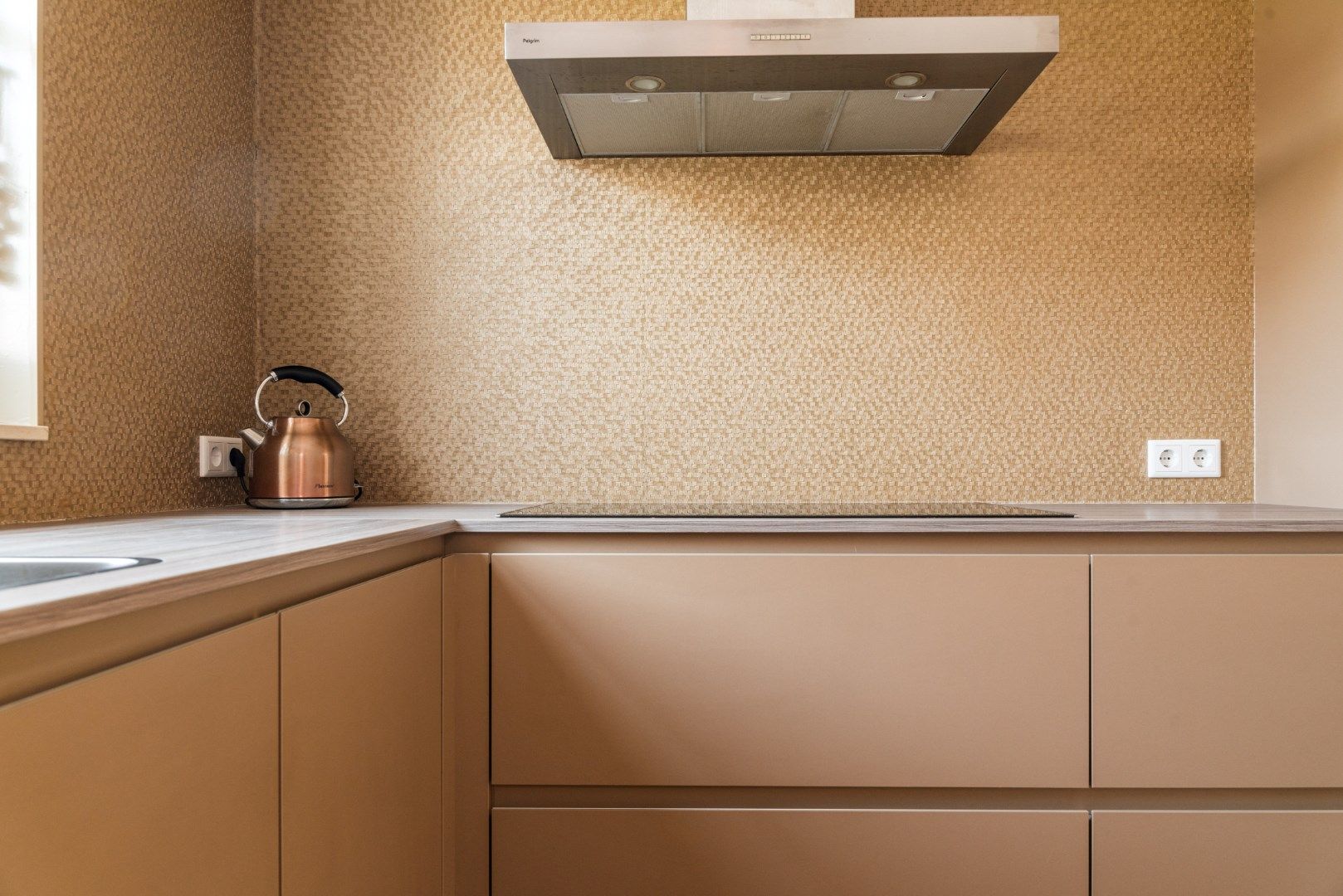 Foto 15 van Meester N J van Riemsdijkstraat 16