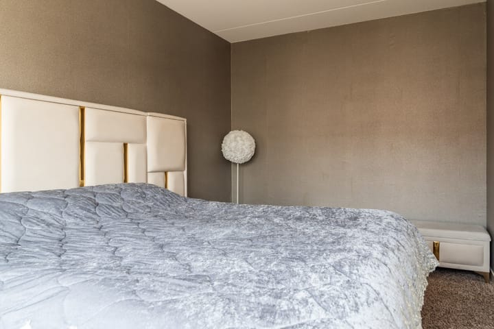 Photo 18 of Meester N J van Riemsdijkstraat 16