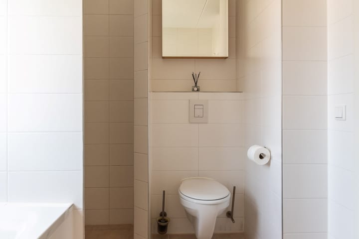 Photo 24 of Meester N J van Riemsdijkstraat 16