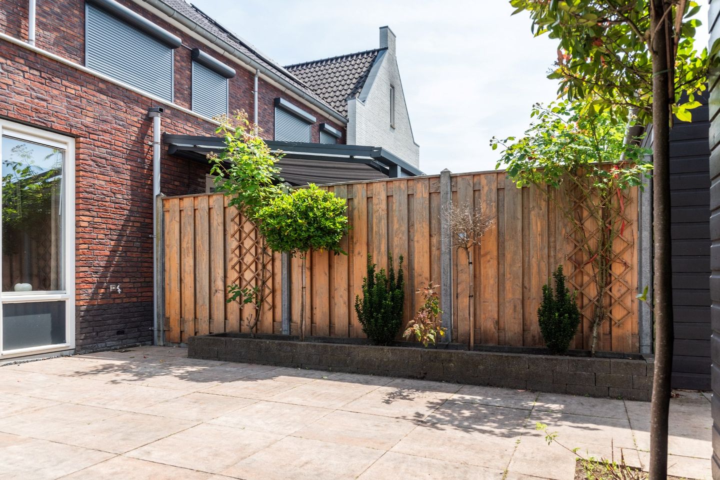 Foto 50 van Meester N J van Riemsdijkstraat 16