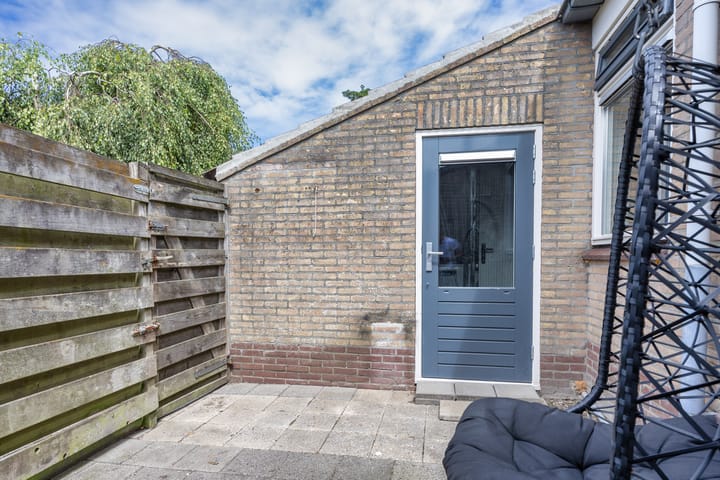 Photo 2 of Neeltie Jansstraat 26