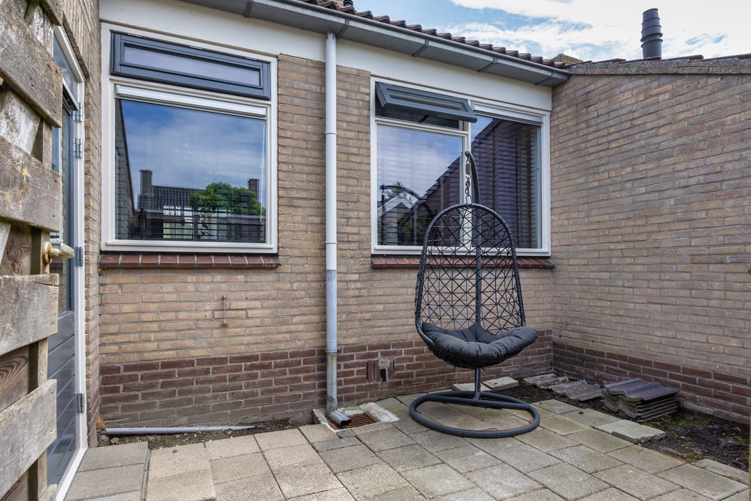 Photo 22 of Neeltie Jansstraat 26