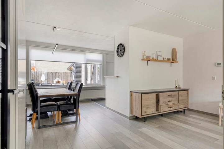 Foto 11 van Roofvogelstraat 85