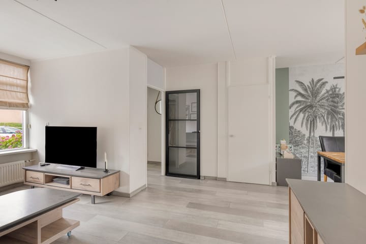 Foto 14 van Roofvogelstraat 85