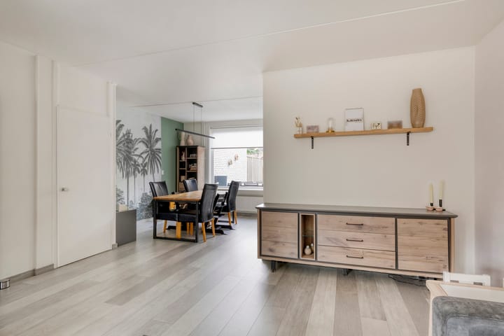 Foto 15 van Roofvogelstraat 85