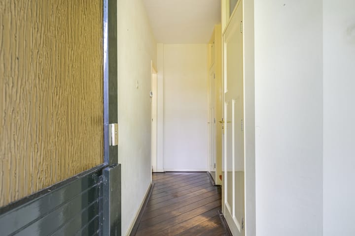 Foto 4 van de Ruyterlaan 23