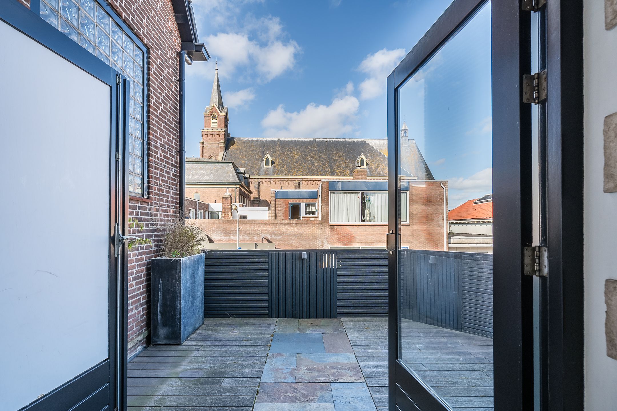 Foto 15 van Julianastraat 2-C