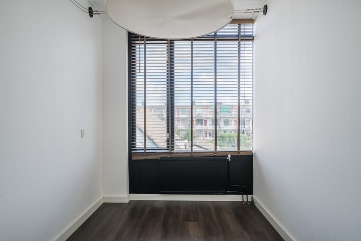 Foto 25 van Julianastraat 2-C