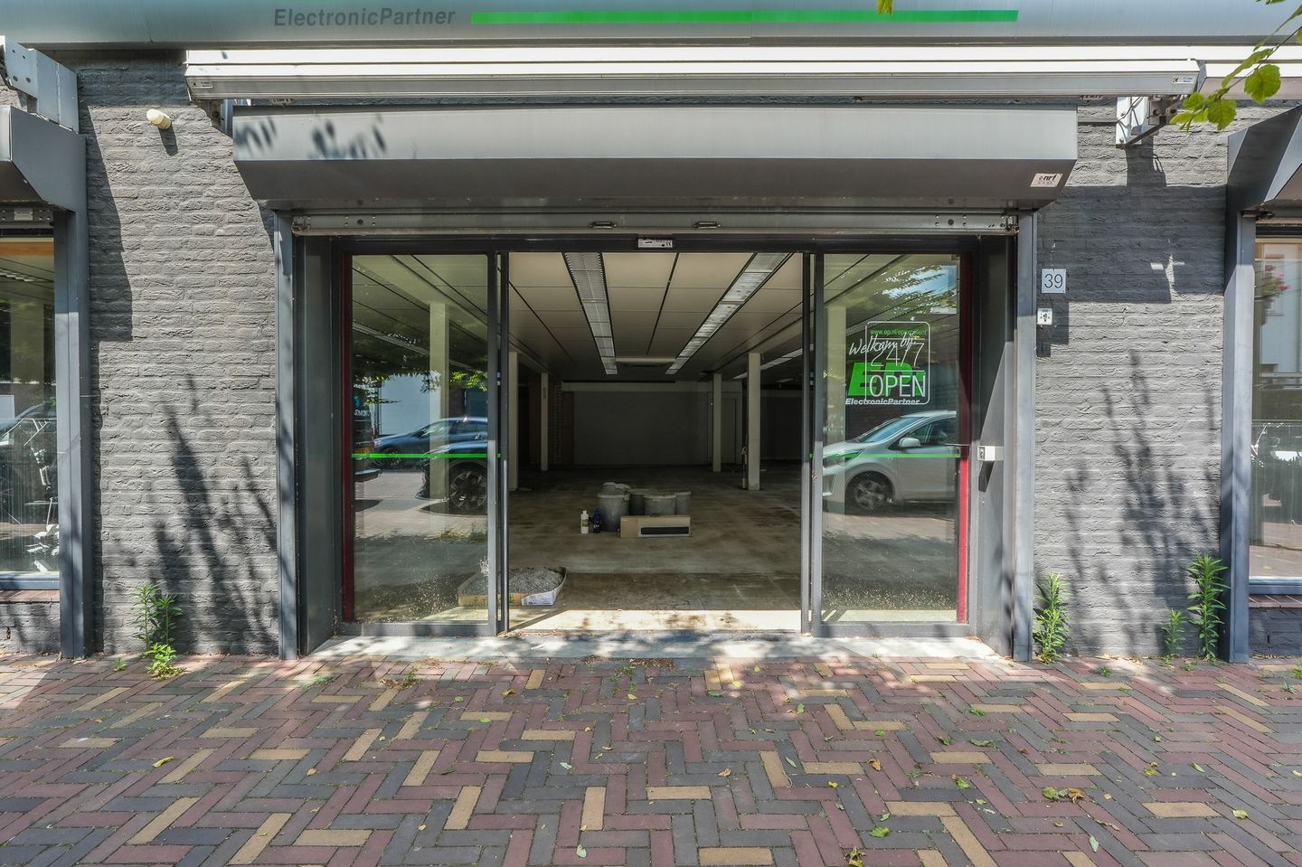 View photo 3 of Willem-Alexanderstraat 39