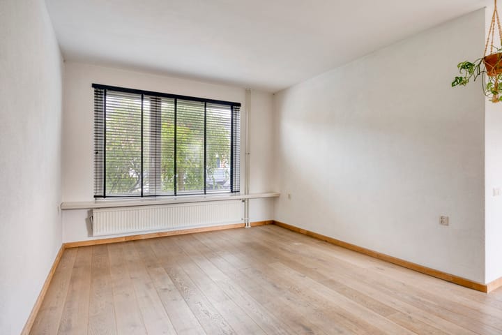 Foto 12 van Vincent van Goghstraat 16