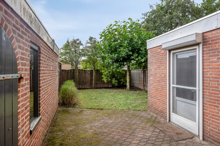 Foto 28 van Vincent van Goghstraat 16