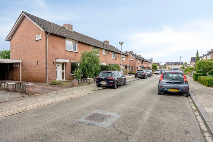 Foto 34 van Vincent van Goghstraat 16