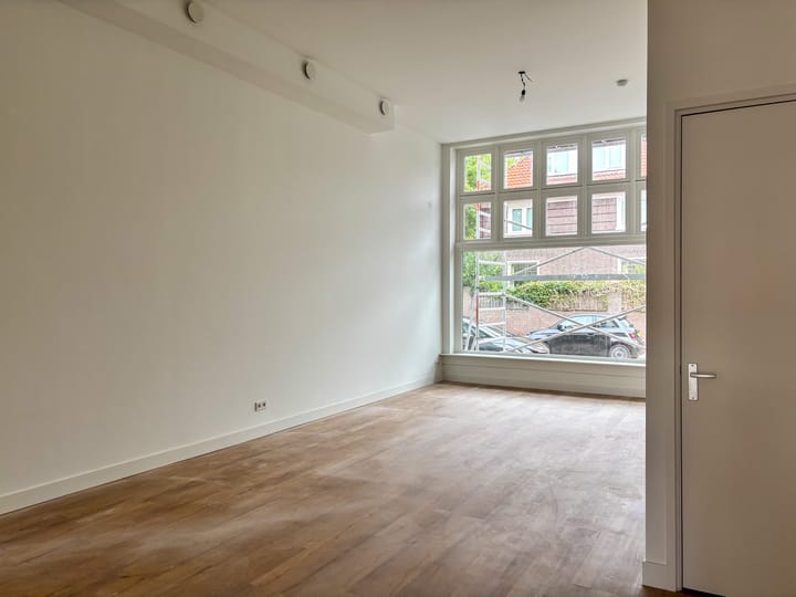 Photo 4 of Guisweg 47-A