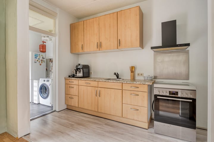 Foto 15 van Jan van Galenstraat 7