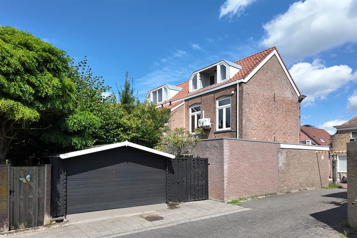 Photo 5 of Landpoortstraat 18