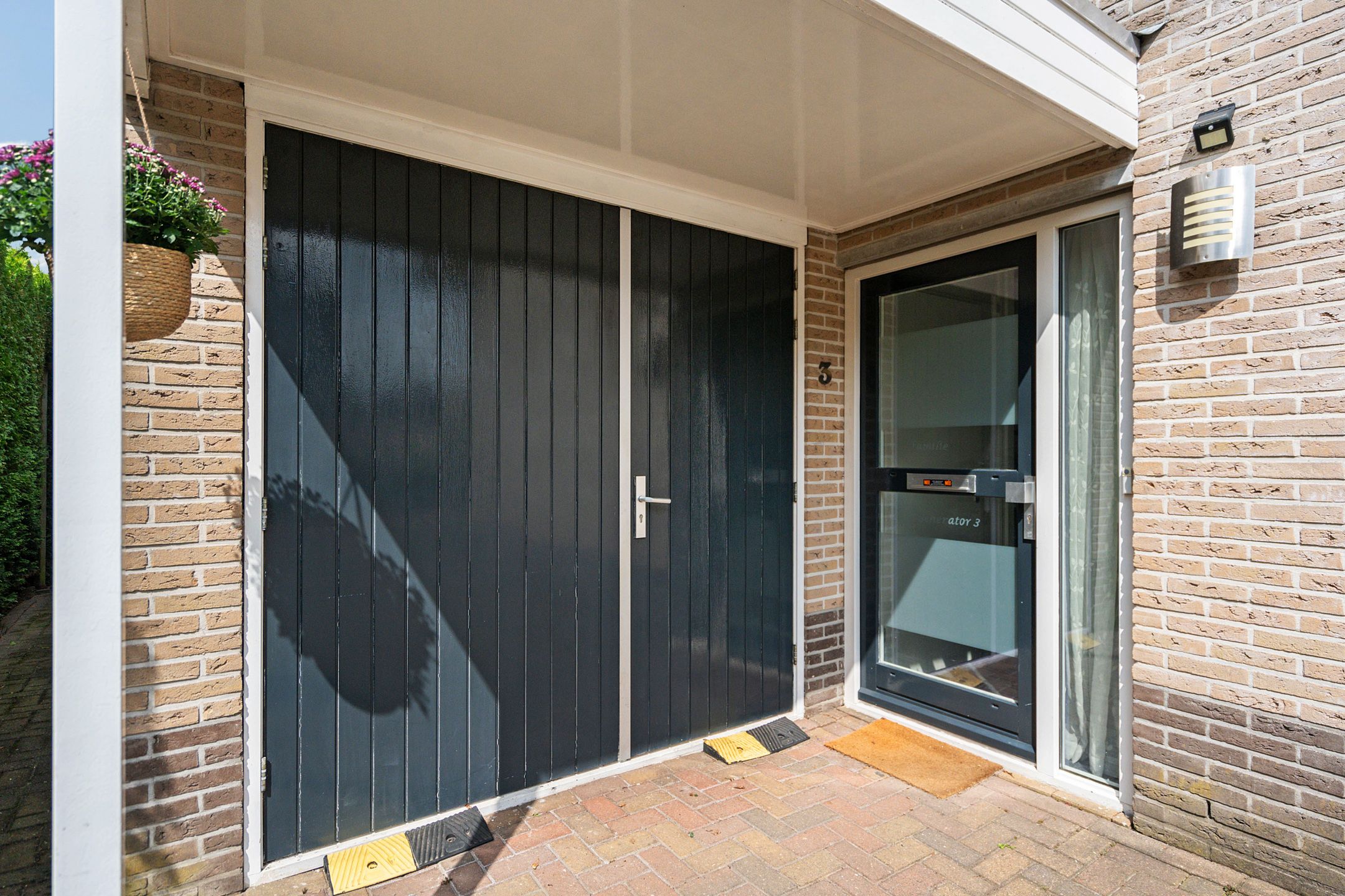 Foto 6 van Generator 3