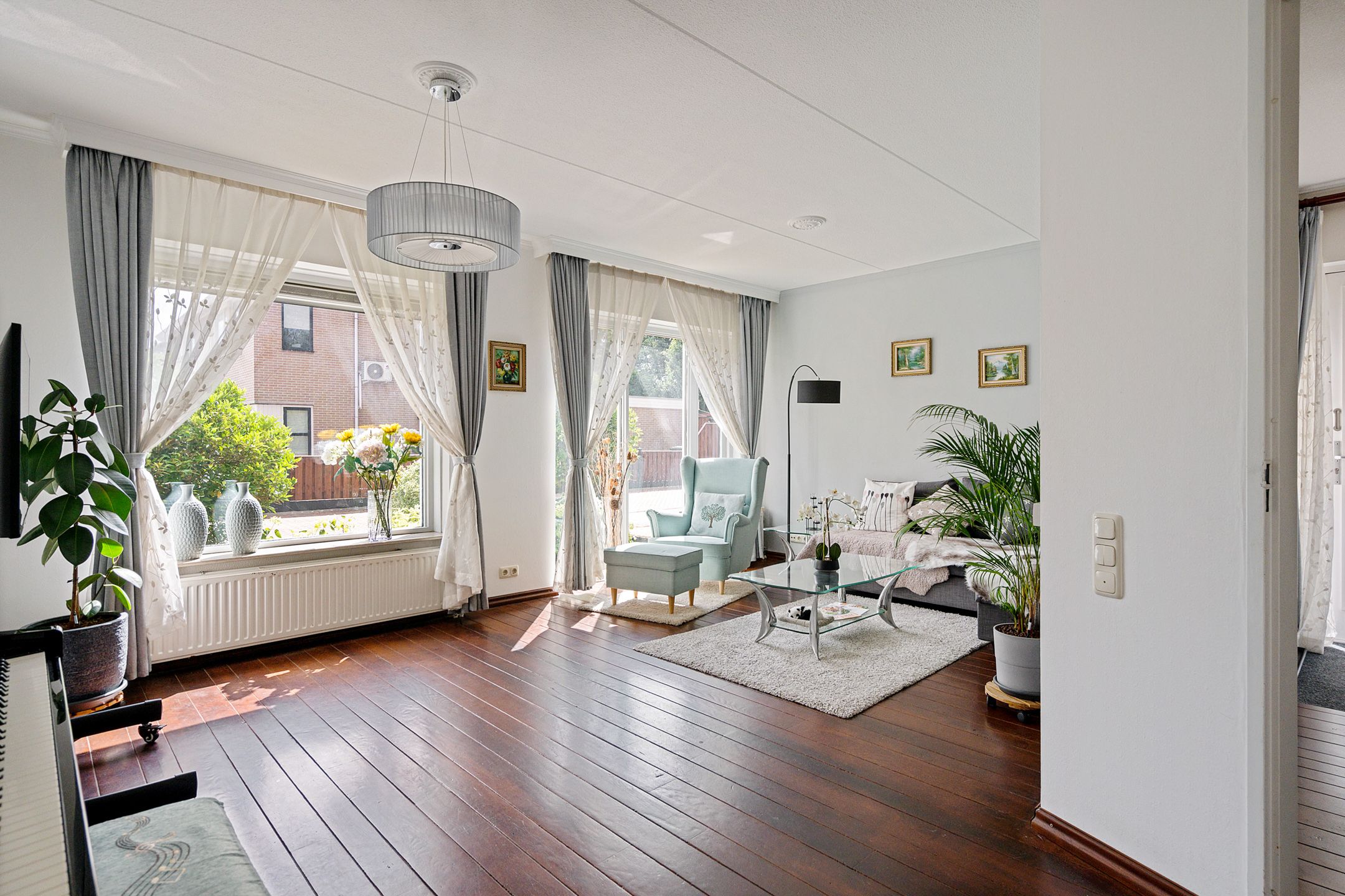 Foto 12 van Generator 3