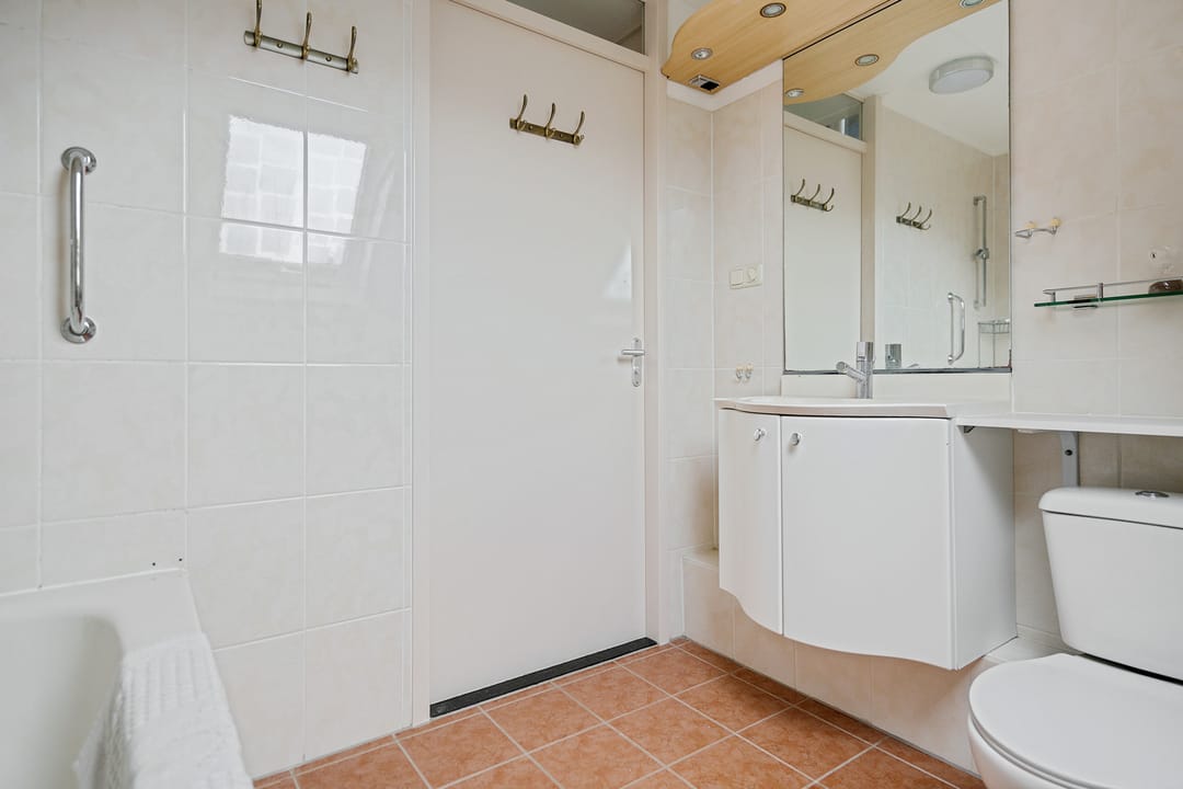 Foto 32 van Generator 3