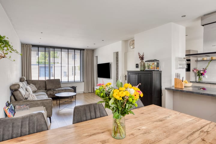 Foto 2 van Johan de Wittstraat 16