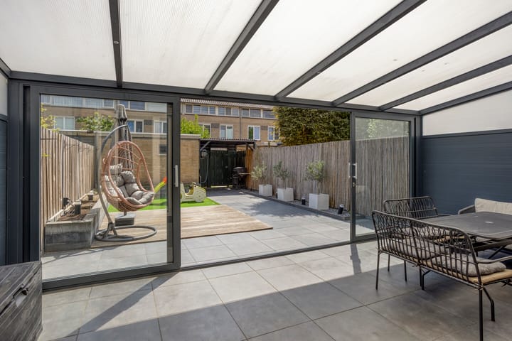 Foto 29 van Johan de Wittstraat 16