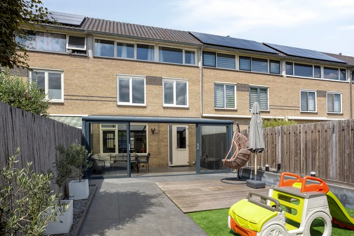 Foto 32 van Johan de Wittstraat 16