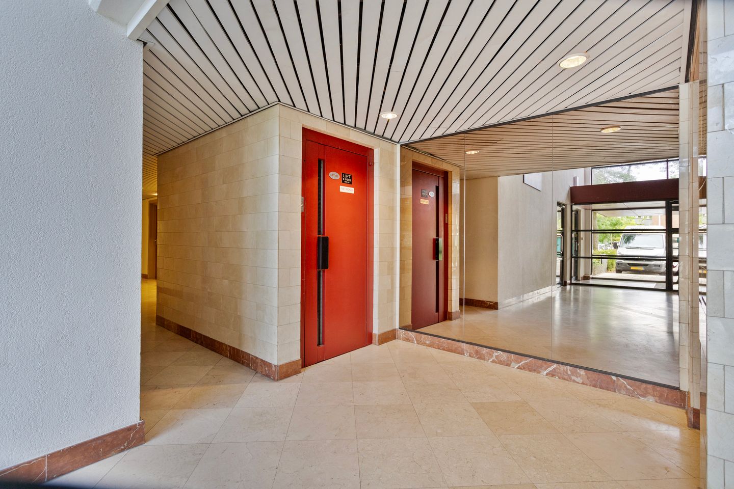 Photo 10 of Boeierstraat 81