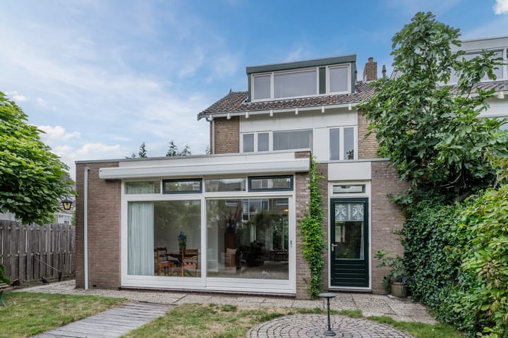 Photo 30 of Professor Van der Waalslaan 12