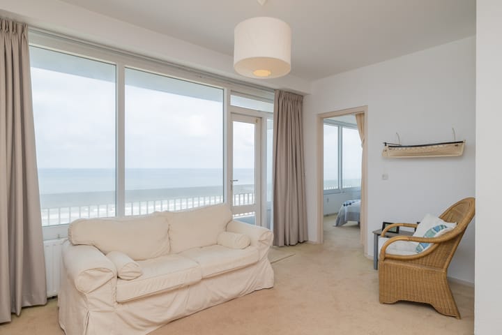 Photo 11 of Burgemeester van Fenemaplein 2-A0703