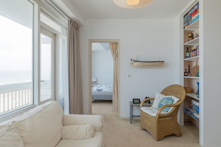 Photo 12 of Burgemeester van Fenemaplein 2-A0703