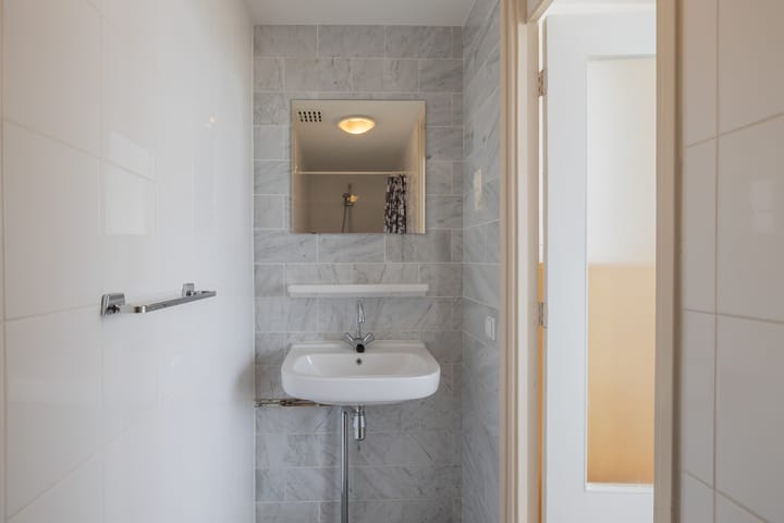 Photo 24 of Burgemeester van Fenemaplein 2-A0703