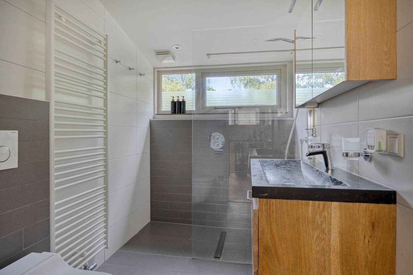 Foto 44 van Veilig Oord 44