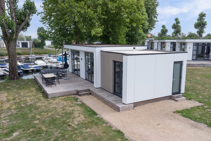 Photo 39 of Rijnbandijk 36-62