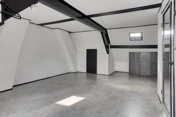 Foto 24 van Jacobus de Waalstraat 17