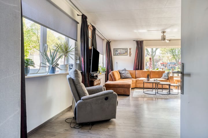 Foto 9 van Graaf Florislaan 49