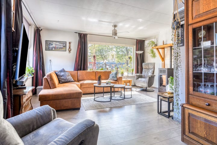 Foto 10 van Graaf Florislaan 49