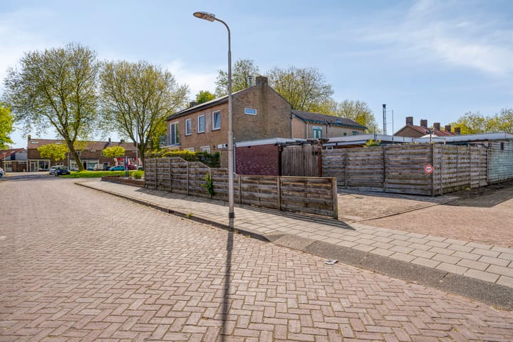 Foto 34 van Graaf Florislaan 49