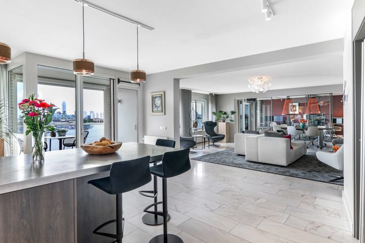 Foto 25 van Oostmaaslaan 672