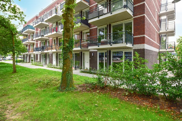 Foto 2 van Weegbreestraat 205-D37