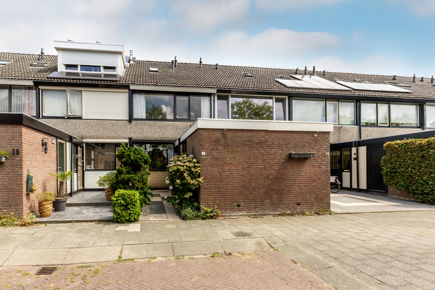 Foto 1 van Damaststraat 16