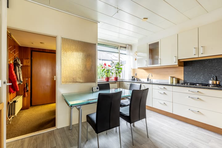 Foto 9 van Damaststraat 16