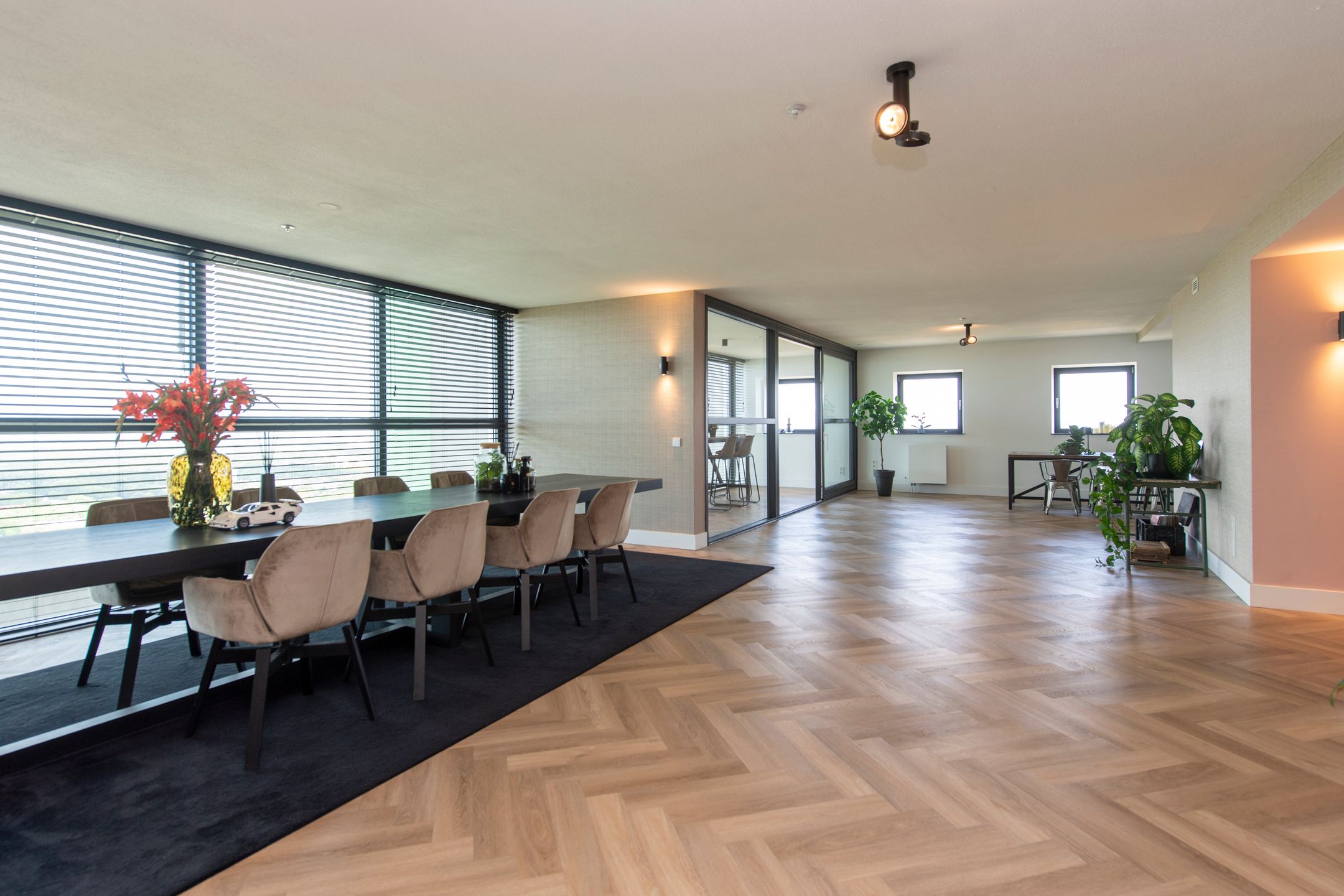 Foto 12 van Westpoint 149