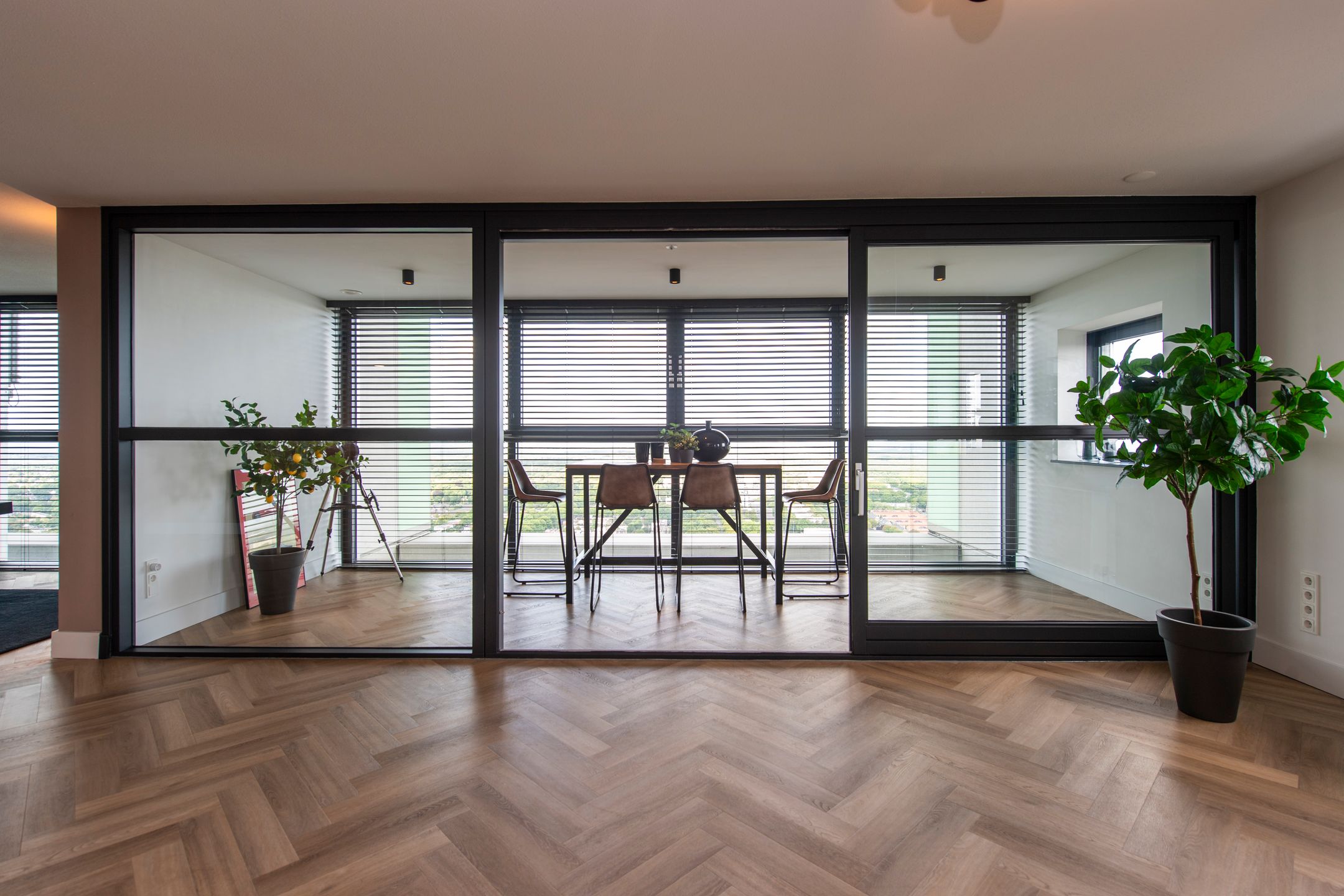 Foto 24 van Westpoint 149