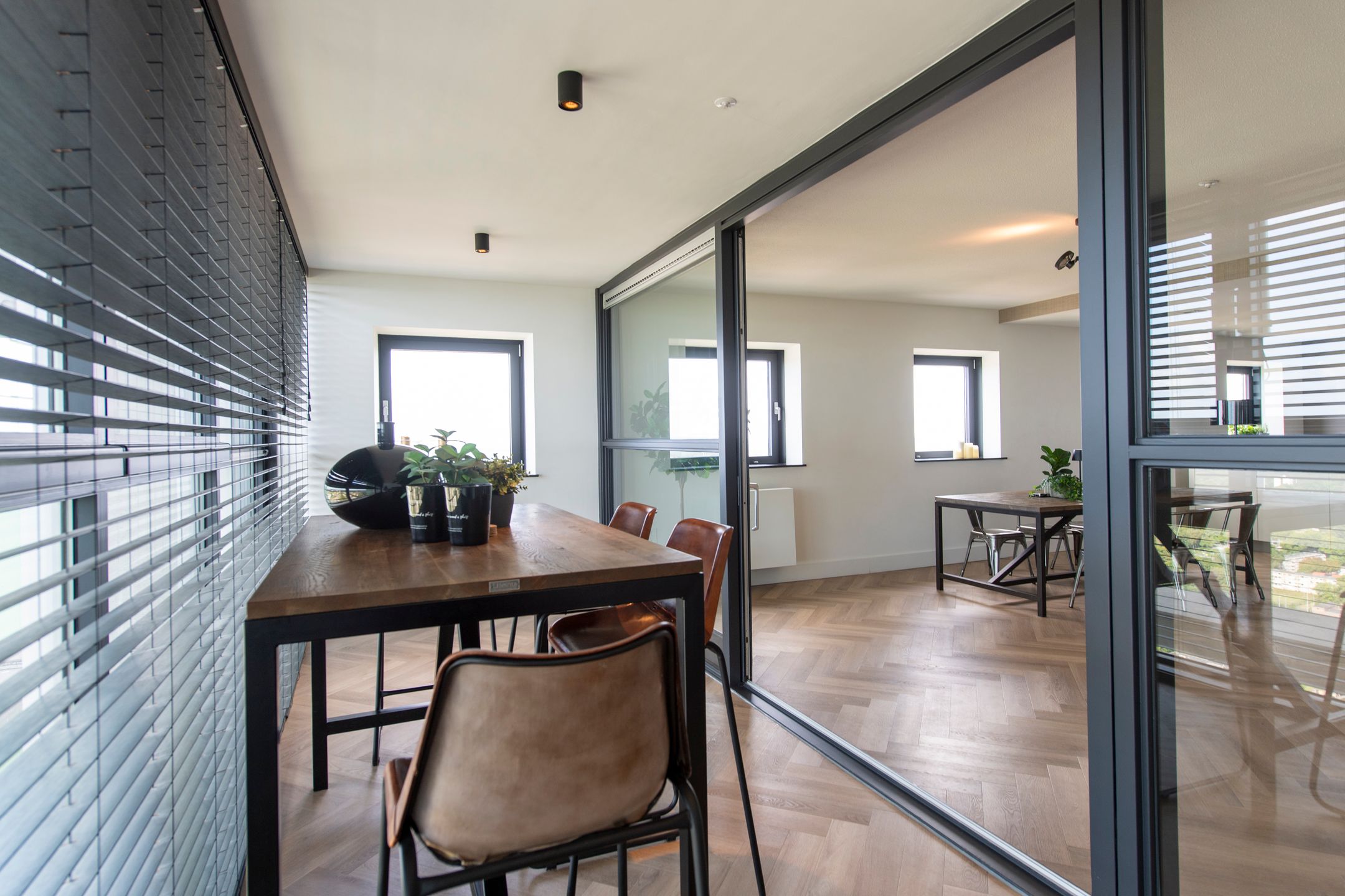 Foto 27 van Westpoint 149