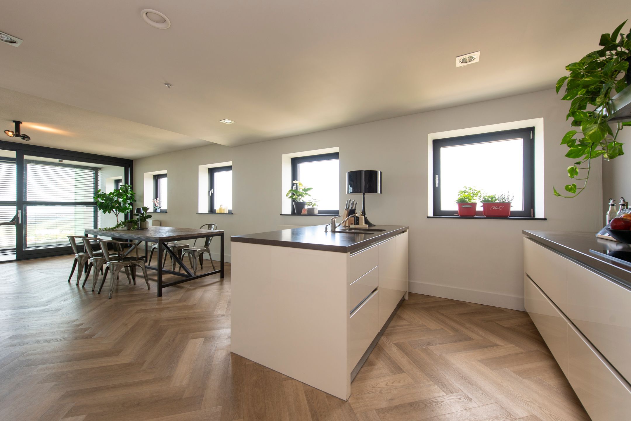 Foto 39 van Westpoint 149