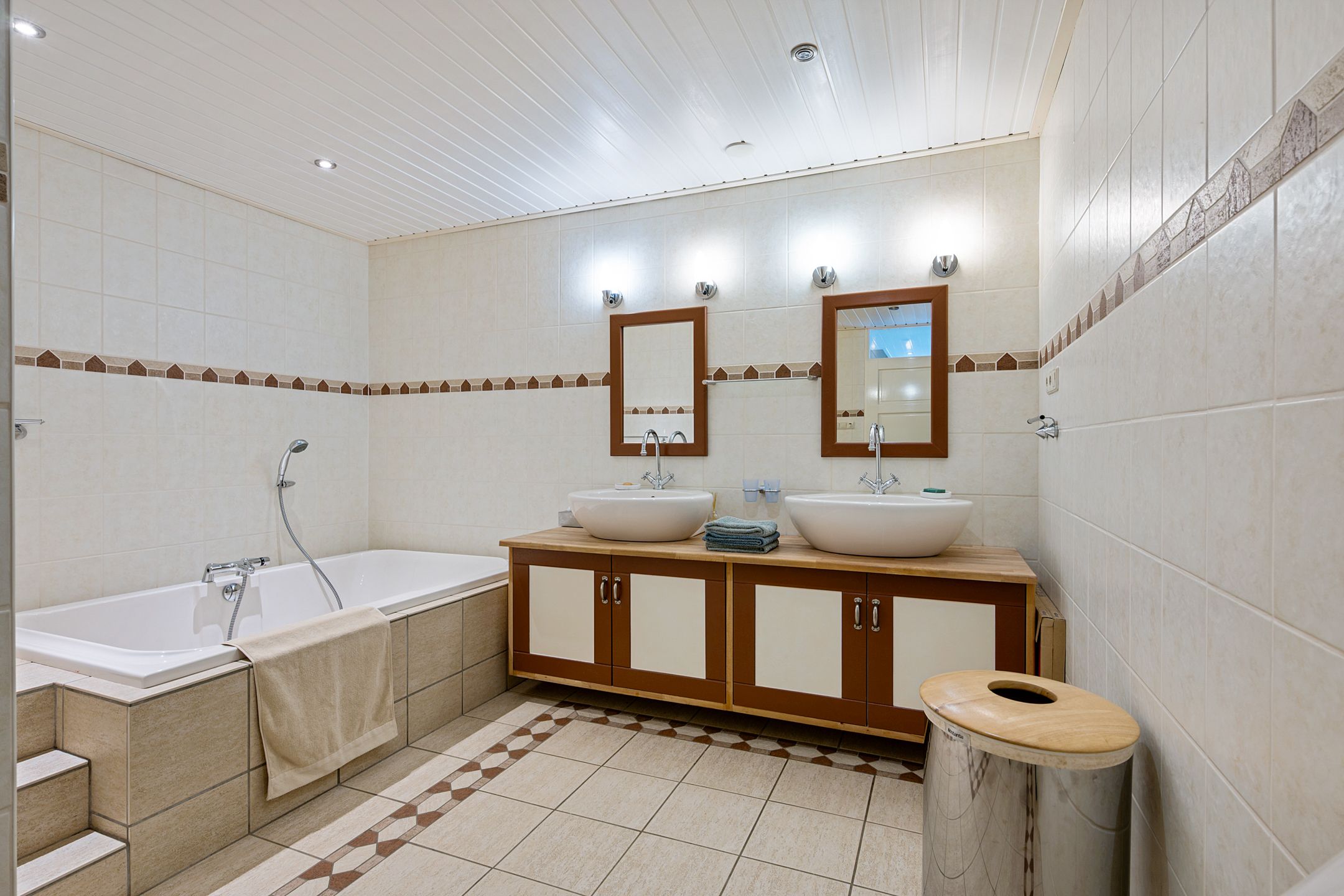 Foto 18 van Weinterp 37